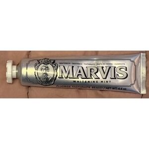 NEW Marvis Unisex White Whitening Mint Toothpaste 85ml